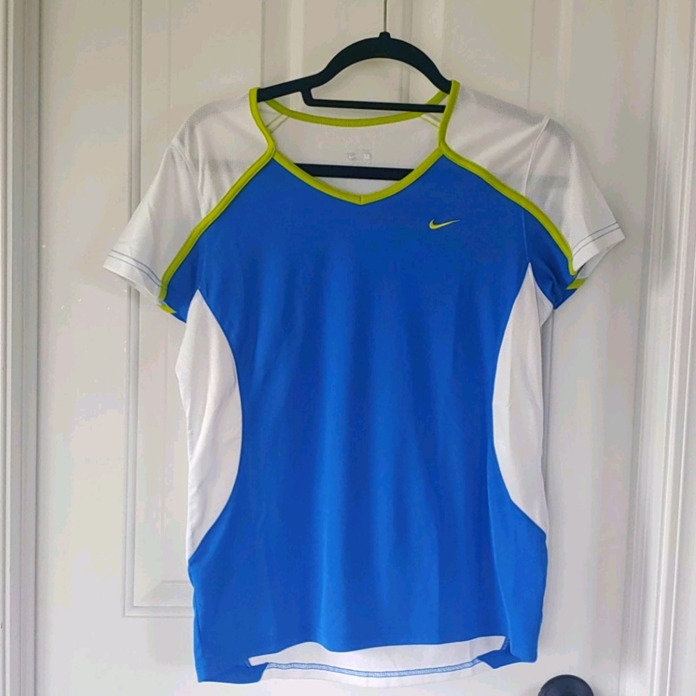 Nike fit dry running tee